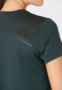 Endurance T-shirt till träning - 1209 magical forest