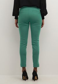 Kaffe LEA - Chino - aventurine