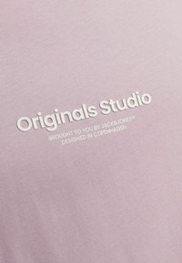 Jack & Jones JORVESTERBRO CREW NECK - T-shirt imprimé - pink nectar