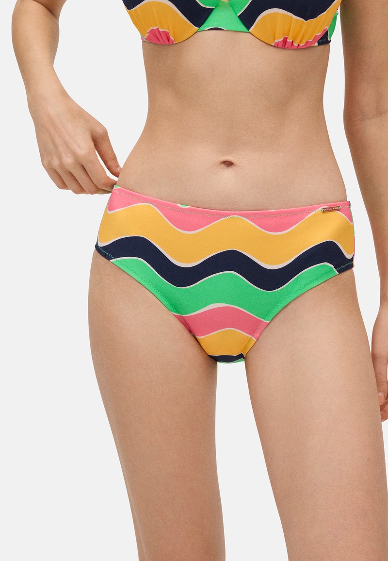 Parte de abajo de bikini con patrones ondulados en rosa, amarillo, verde y azul marino. Hecha de una tela suave con un ajuste cómodo y costuras cosidas.