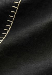 Next REGULAR FIT - Päevakleit - black