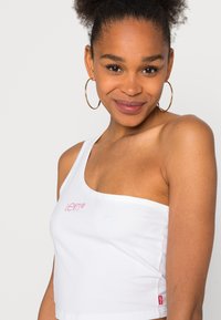 Levi's® GRAPHIC POOL TANK - Top - white