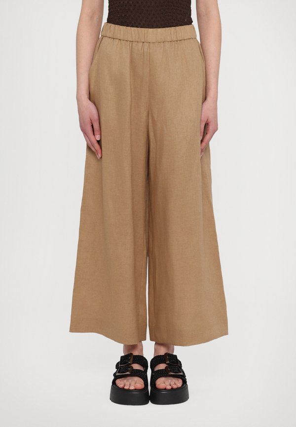 MINNIE - Stoffhose - camel