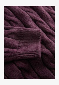 Non selezionato, plum