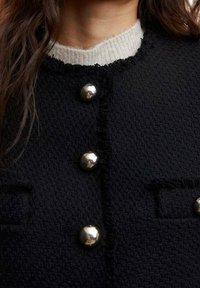 Mango Chaqueta fina - black