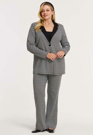 Blazer - black