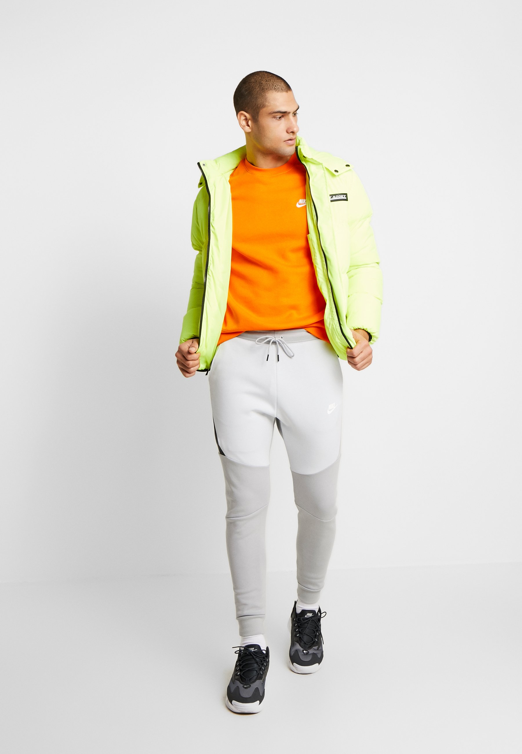 Nike Sportswear CLUB - Sweatshirt 
