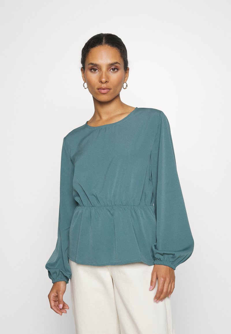 JDY Petite JDYELLEN PEPLUM TOP WVN - Μπλούζα - north atlantic