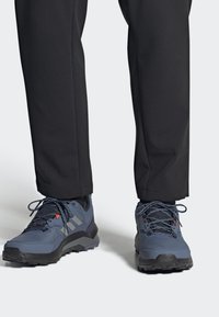 Adidas Terrex Scarpa da hiking - steel grey three impact orange