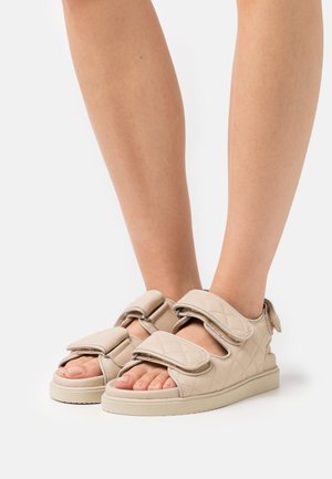 PALOMA - Riemensandalette - beige