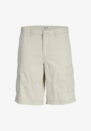 Pantaloni scurți cargo bej, cu închidere cu nasture, două buzunare laterale și două buzunare cargo pe coapse. Confecționați dintr-un material ușor din bumbac.