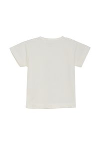 Vitt t-shirt med kort ärm och rund halsringning, i ett slätt tyg med en enkel design. Märket är tryckt på baksidan, nära halsringningen.