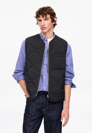 ARKET, Vesta - black