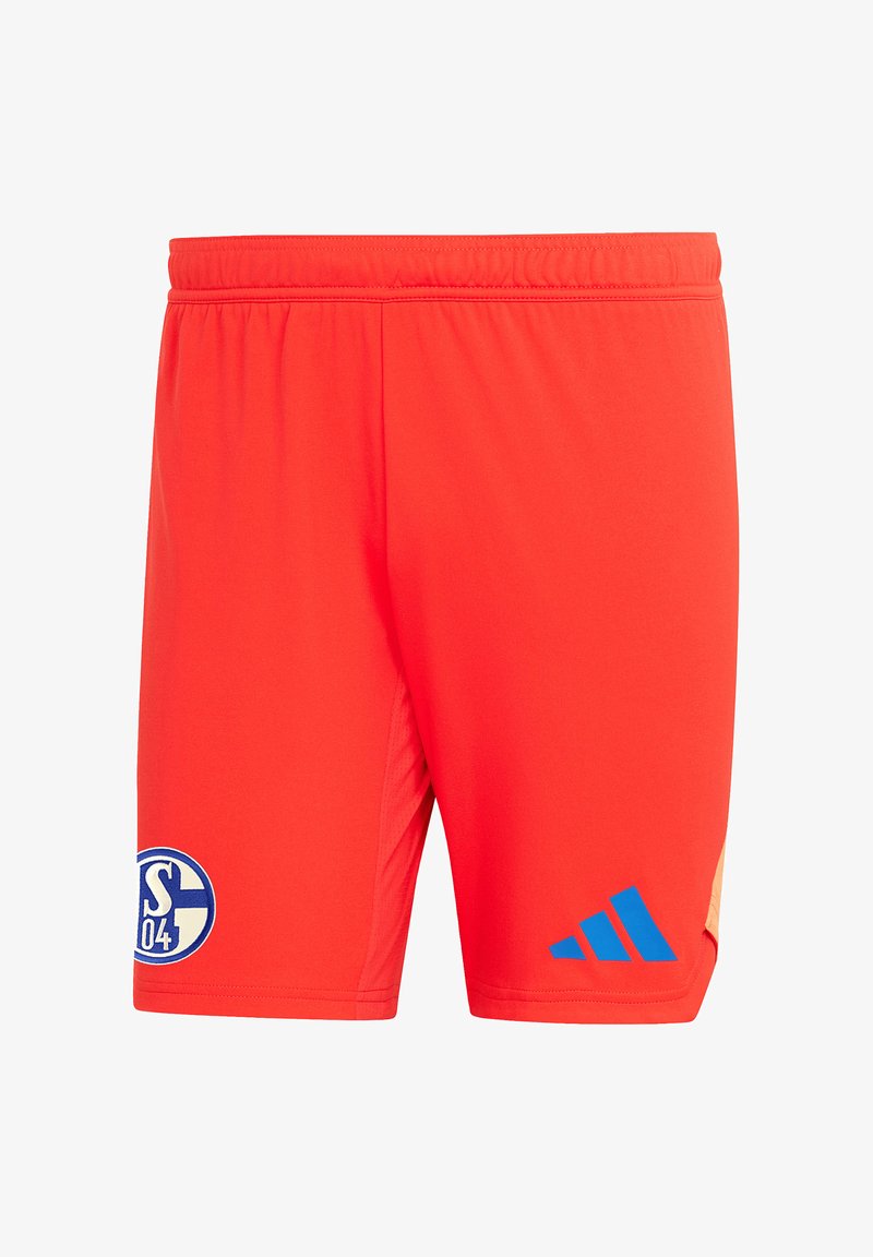 Shorts de sport rouges avec taille élastique, logo Adidas sur la jambe droite et emblème du club de football Schalke 04 sur la jambe gauche.