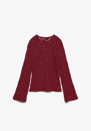 Rød tekstureret bluse med lange ærmer, rund halsudskæring og flarede ærmer, lavet af et let, mønstret stof.