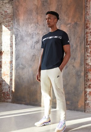 UTILITY PANT - Pantaloni sportivi - rattan