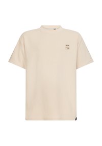 Beige T-Shirt mit kurzen Ärmeln und strukturiertem Waffelmuster, mit einem kleinen Markenlabel auf der Brust und einem geraden Saum.