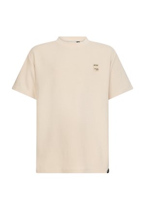 Beige T-Shirt mit kurzen Ärmeln und strukturiertem Waffelmuster, mit einem kleinen Markenlabel auf der Brust und einem geraden Saum.