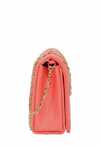 Borsa a tracolla coral in tessuto trapuntato con una texture liscia, caratterizzata da minuteria in oro e una forma rettangolare strutturata.