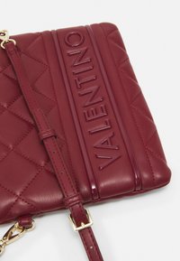 Valentino Bags ADA - Borsa a tracolla - bordeaux
