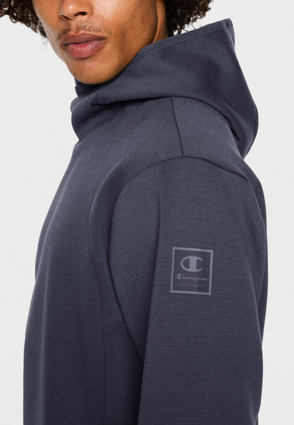 TECH HIGH NECK HOODIE