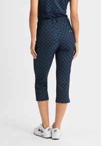 Röhnisch Pantaloncini 3/4 - micro r check navy