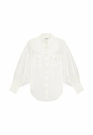 Weißes Hemd mit Knöpfen, langen Puffärmeln, zwei Brusttaschen und abgerundetem Saum. Weiche Textur und klassischer Kragen.