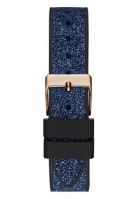 Bracelet de montre en paillettes bleues avec un dessous noir brillant et une boucle en métal doré. Comprend plusieurs trous pour un ajustement de taille.