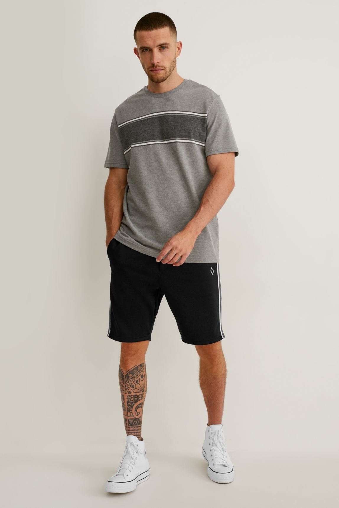 C\u0026A Pantalones deportivos - black/negro - Zalando.es