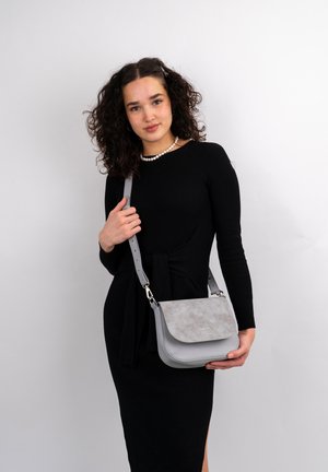 LOUISE MEDIUM - Borsa a tracolla - grau