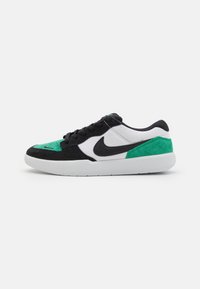 SB FORCE 58 - Trainers - white/black/stadium green