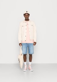 Karl Kani - ECRU JACKET UNISEX - Denim jacket - light sand Thumbnail Image 1