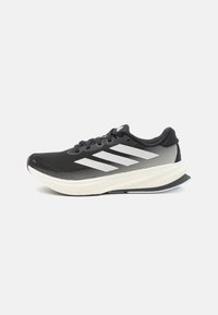 SUPERNOVA RISE 2 - Tenisice za cestovno trčanje - core black/zero metallic/crystal white