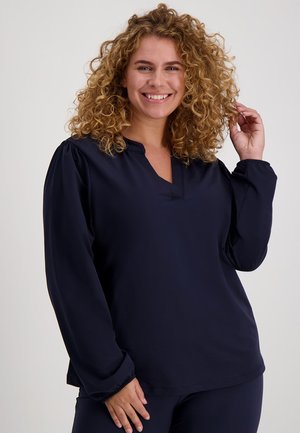 JE M'APPELLE CHÉRIE  - Blouse - blauw