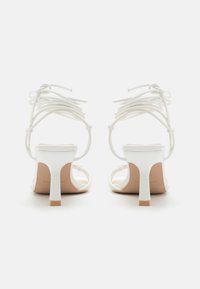 RAID LUCKIE - Sandales - white