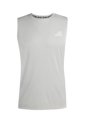 Maglietta sportiva senza maniche grigio chiaro con collo rotondo e piccolo logo bianco Adidas sul lato sinistro del petto.
