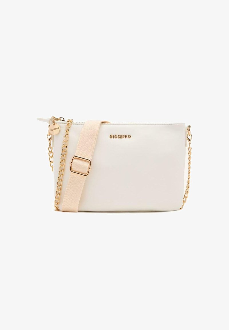 Bolso bandolera de cuero blanco con herrajes dorados y una correa en tono blush desmontable. Presenta un cierre de cremallera y el logo de Gioseppo.