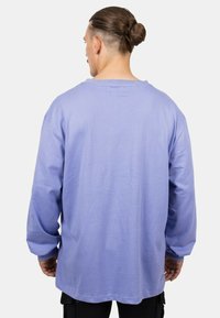 Blackskies OVERSIZED LONG SLEEVE UNISEX - Langarmshirt - lila