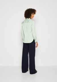 Mos Mosh FLIP SHIRT - Pogājama blūze - smoke green
