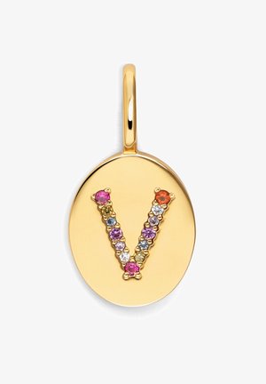 Zlatý prívesok s guľatým tvarom a výrazným dizajnom v tvare písmena 'V', ozdobený farebnými drahokamami rôznych tvarov.