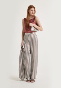 Maliparmi SHINY - Camicetta - red