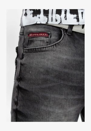 Cipo & Baxx, Jeansshort - schwarz