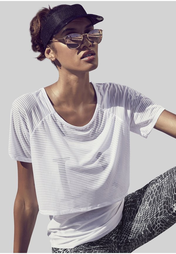 Sport T-Shirt - weiß