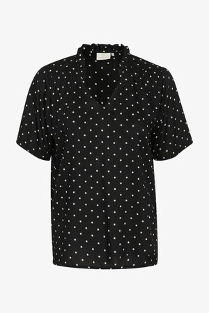 Bluză neagră cu mâneci scurte, decolteu în V, guler fluture și buline crem. Prezintă o textură moale și o croială lejeră.