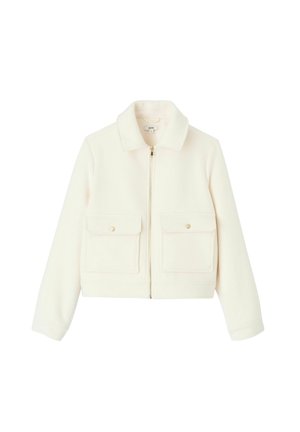 Veste en polaire blanche coupée avec un col, fermeture éclair dorée, deux poches avant à soufflet et texture subtile.