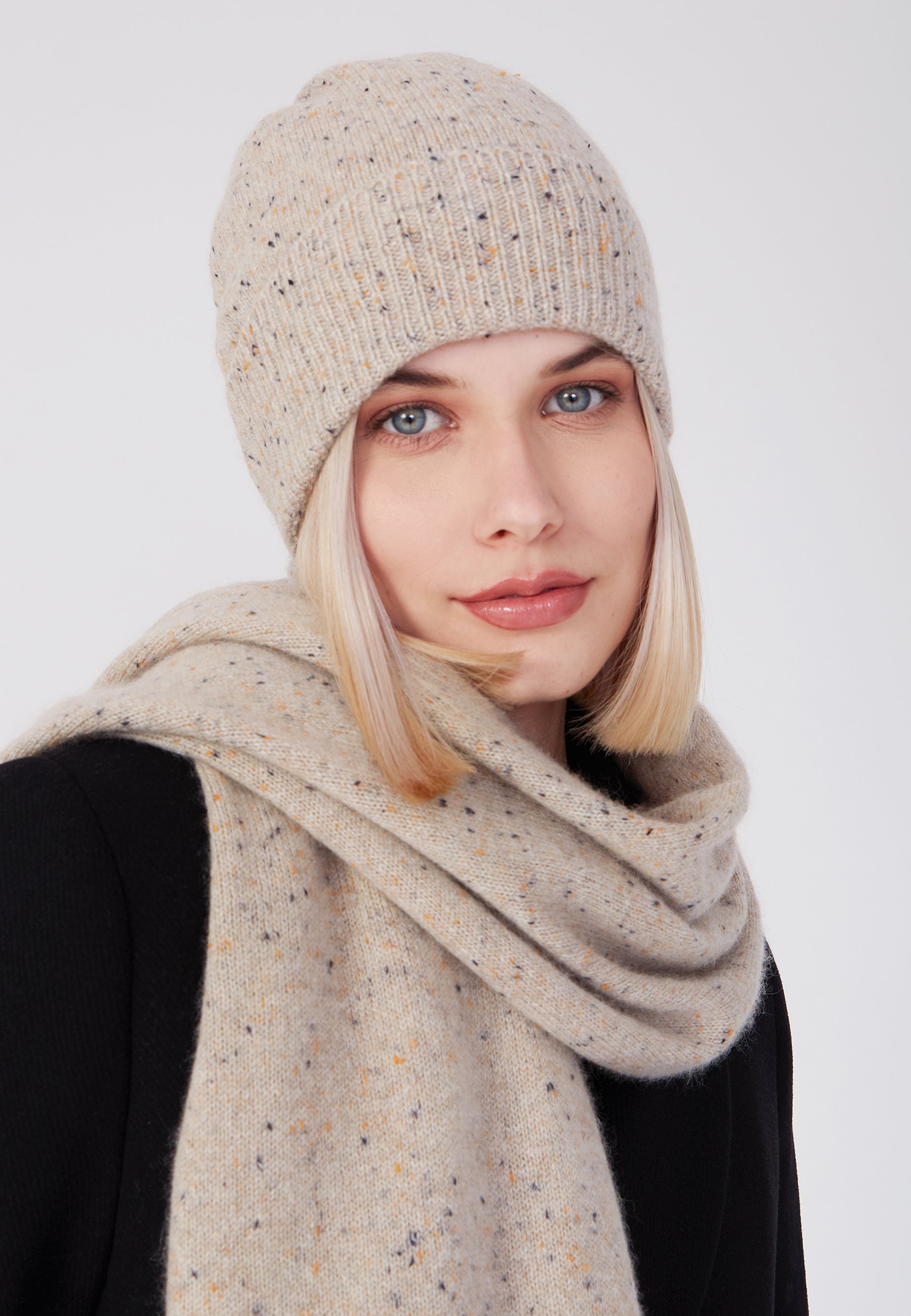 Berretto Sciarpa E Cappello Cashmere Style Republic Berretto Beige