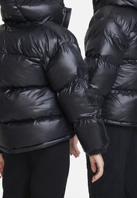 Nike Sportswear UNISEX - Vinterjacka - black white