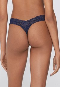 Tezenis MIT BEINAUSSCHNITT - Thong - Blue