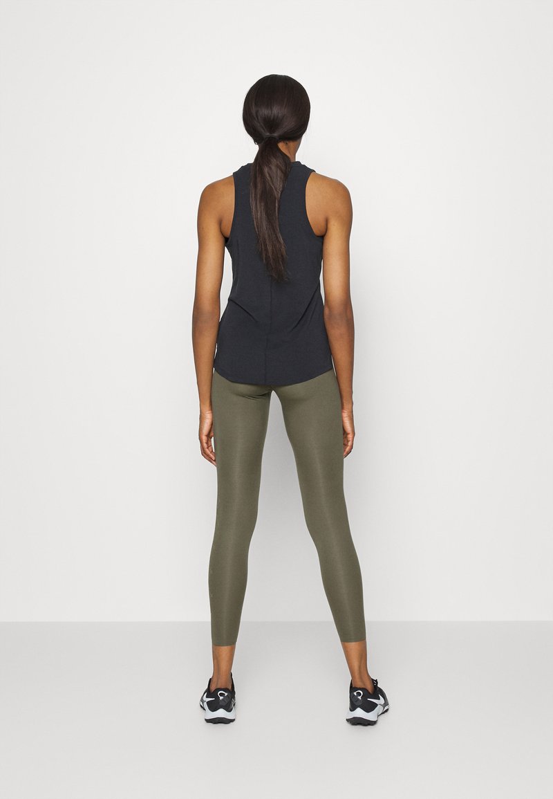 Damen Sportbekleidung | Nike Performance ONE LUXE Tights medium olive/metallic gold/khaki - KT06116 Damen Sportbekleidung | Nike Performance ONE LUXE Tights medium olive/metallic gold/khaki - KT06116