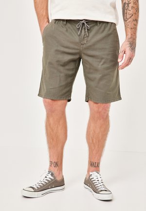 Shorts - olive